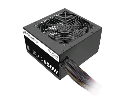 Блок питания Thermaltake ATX 550W TR2 S 80+ (24+4+4pin) APFC 120mm fan 5xSATA RTL