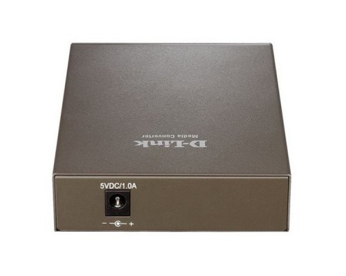 D-Link DMC-920R WDM медиаконвертер с 1 портом 10/100Base-TX и 1 портом 100Base-FX с разъемом SC (ТХ: 1310 нм; RX: 1550 нм) для одномодового оптического кабеля (до 20 км)