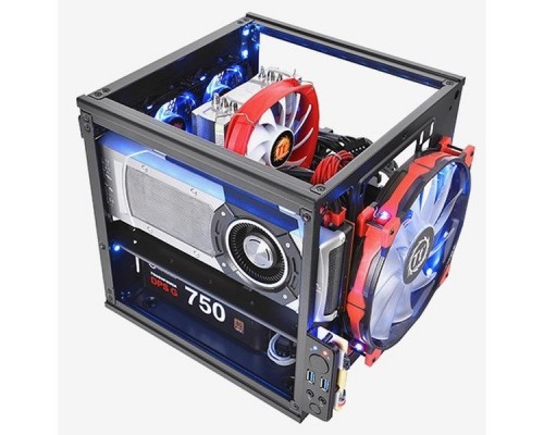 Корпус Thermaltake Core V1 черный без БП miniITX 1x200mm 2xUSB3.0 audio bott PSU