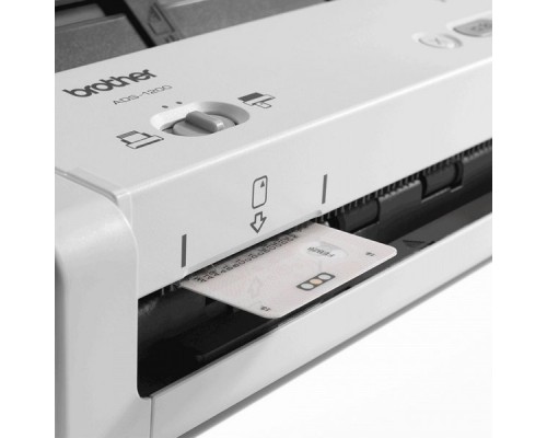 Документ-сканер Brother ADS-1200, A4, 25 стр/мин, 1200 dpi, DADF20, USB3.0, Nuance Power PDF