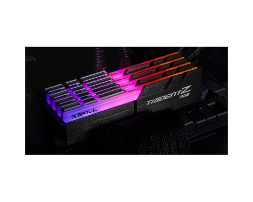 Модуль памяти DDR4 G.SKILL TRIDENT Z RGB 64GB (4x16GB kit) 3600MHz CL18 1.35V / F4-3600C18Q-64GTZR