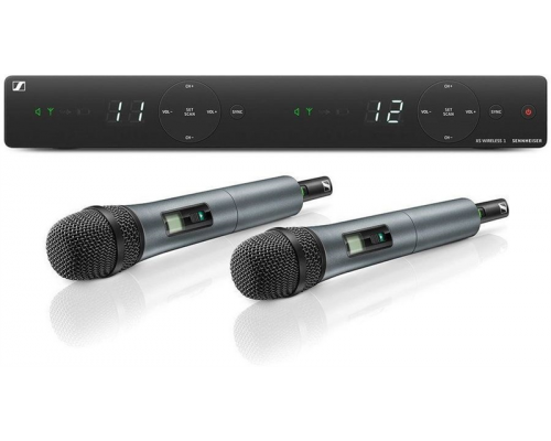 Вокальная РЧ-система Sennheiser XSW 1-825 DUAL-A, 548-572 МГц, 10 каналов, настольный двухканальный приёмник, два ручных передатчика с динамическим капсюлем (825), кардиоида.