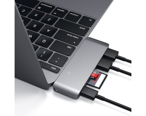 Разветвитель Satechi Type-C USB 3.0 Passthrough Hub