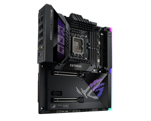 Материнская плата ROG MAXIMUS Z690 EXTREME LGA1700 EATX 4xDDR5 2xPCIEx16 PCIEx1 5xM.2 HDMI USBC 2.5GLAN RTL (462743)