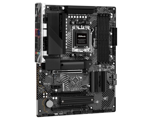 Материнская плата X670E PG LIGHTNING, Socket AM5, AMD X670, 4xDDR5-4800, HDMI+DP, 3xPCI-Ex16, 1xPCI-Ex1, 4xSATA3(RAID 0/1/10), 4xM.2, 8 Ch Audio, 1x2.5GLan, (4+4)xUSB2.0, (7+4)xUSB3.2, (1+1)xUSB3.2 Type-C™, ATX, RTL  (940347)