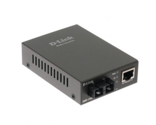 Медиаконвертер D-Link DMC-F30SC/B1A с 1 портом 10/100Base-TX и 1 портом 100Base-FX с разъемом SC для одномодового оптического кабеля (до 30 км)